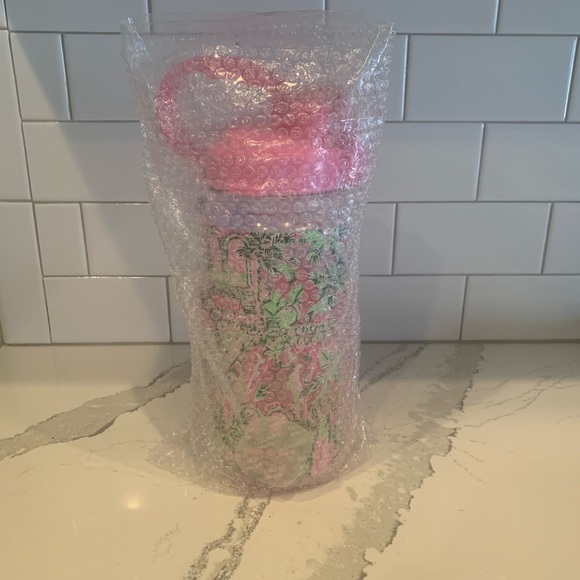 Lilly Pulitzer GWP Water Bottle in Mandevilla Baby Always Worth It- NEW - Picture 4 of 16